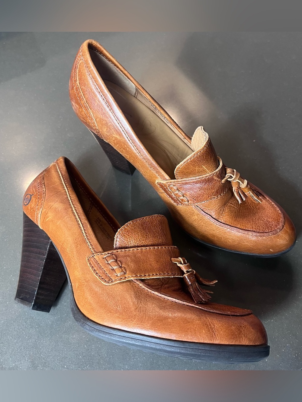 Born Nance Brown Leather Casual Penny Loafer Tassel Heels Pumps 8 VTG Loafer Tan